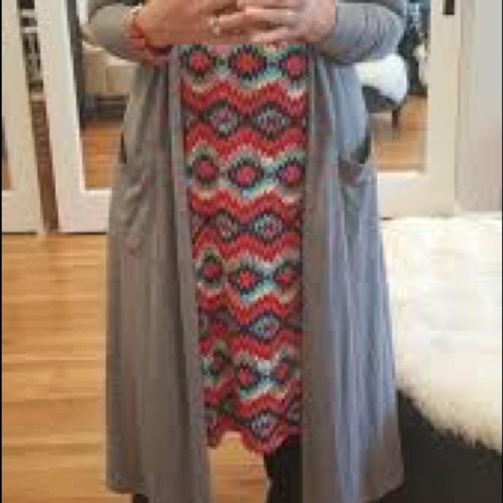 Small lularoe Sarah